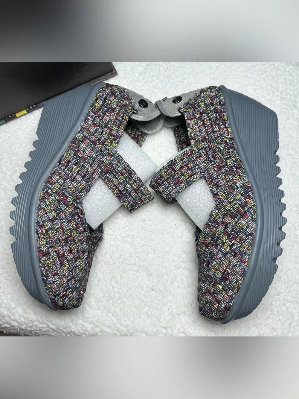 bernie mev. Multicolor Woven Lulia Mary Jane Wedge Sneakers Sz 39 US 8.5-9 NIB